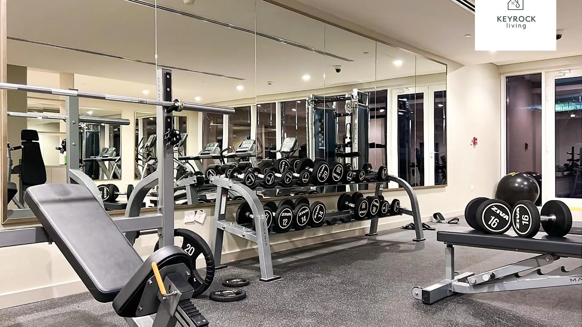 Ferienwohnung Keyrock Living - Chic Reva 1Br With Pool Access Dubai Vereinigte Arabische Emirate